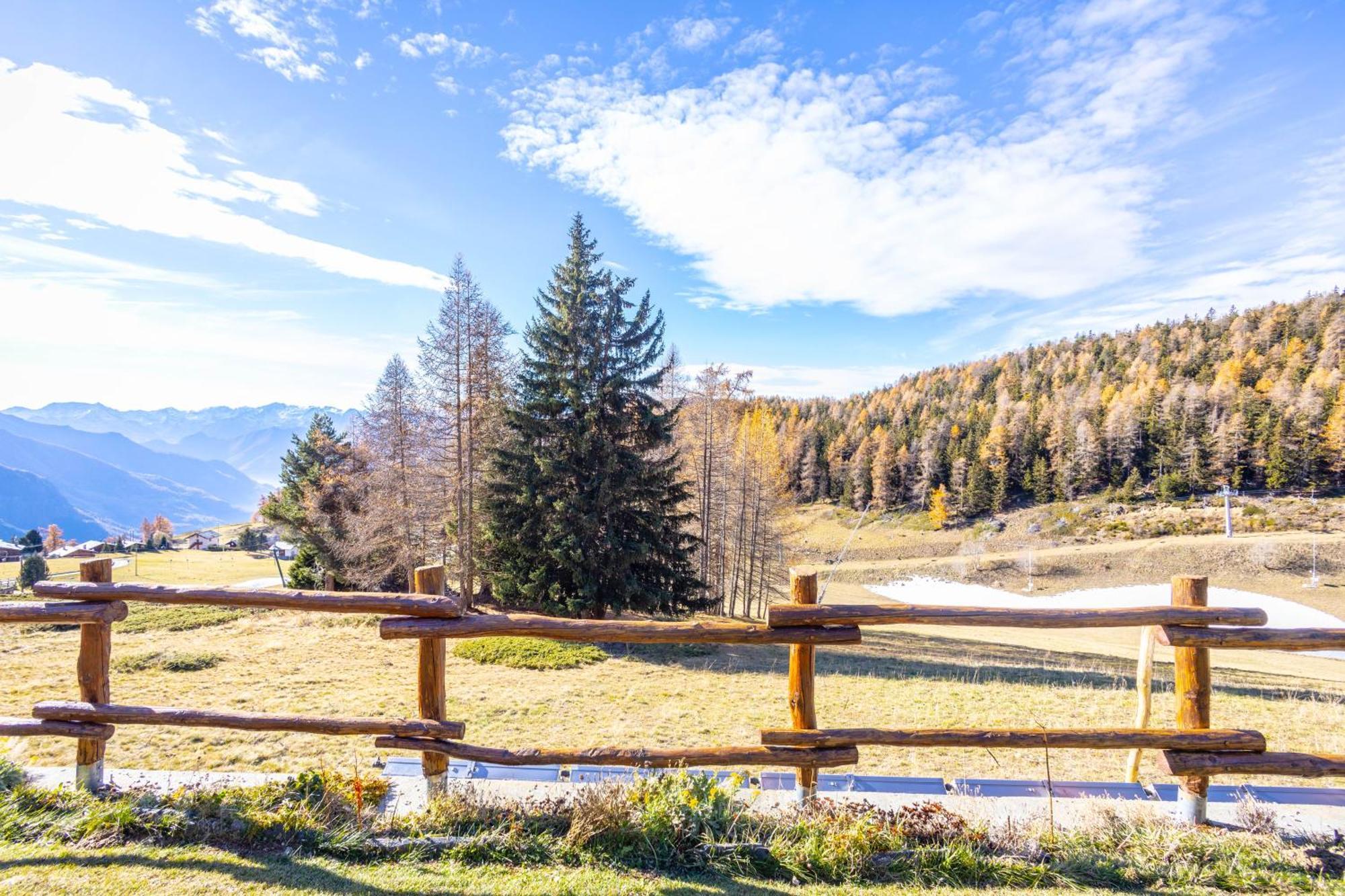 Le Coin Des Melezes - Nature & Trek - Camere In Baita Di Montagna Брюссон Экстерьер фото