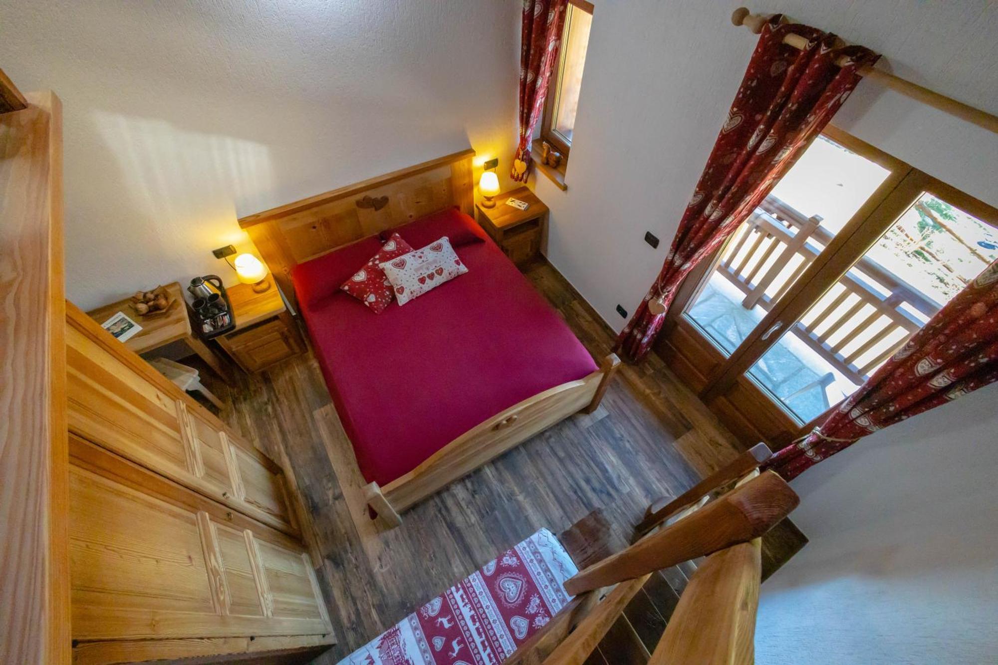 Le Coin Des Melezes - Nature & Trek - Camere In Baita Di Montagna Брюссон Экстерьер фото