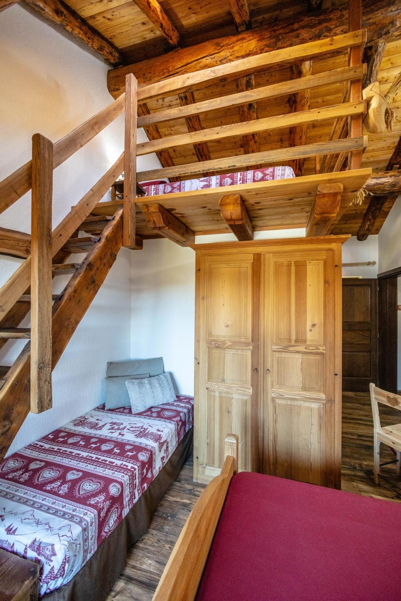 Le Coin Des Melezes - Nature & Trek - Camere In Baita Di Montagna Брюссон Экстерьер фото